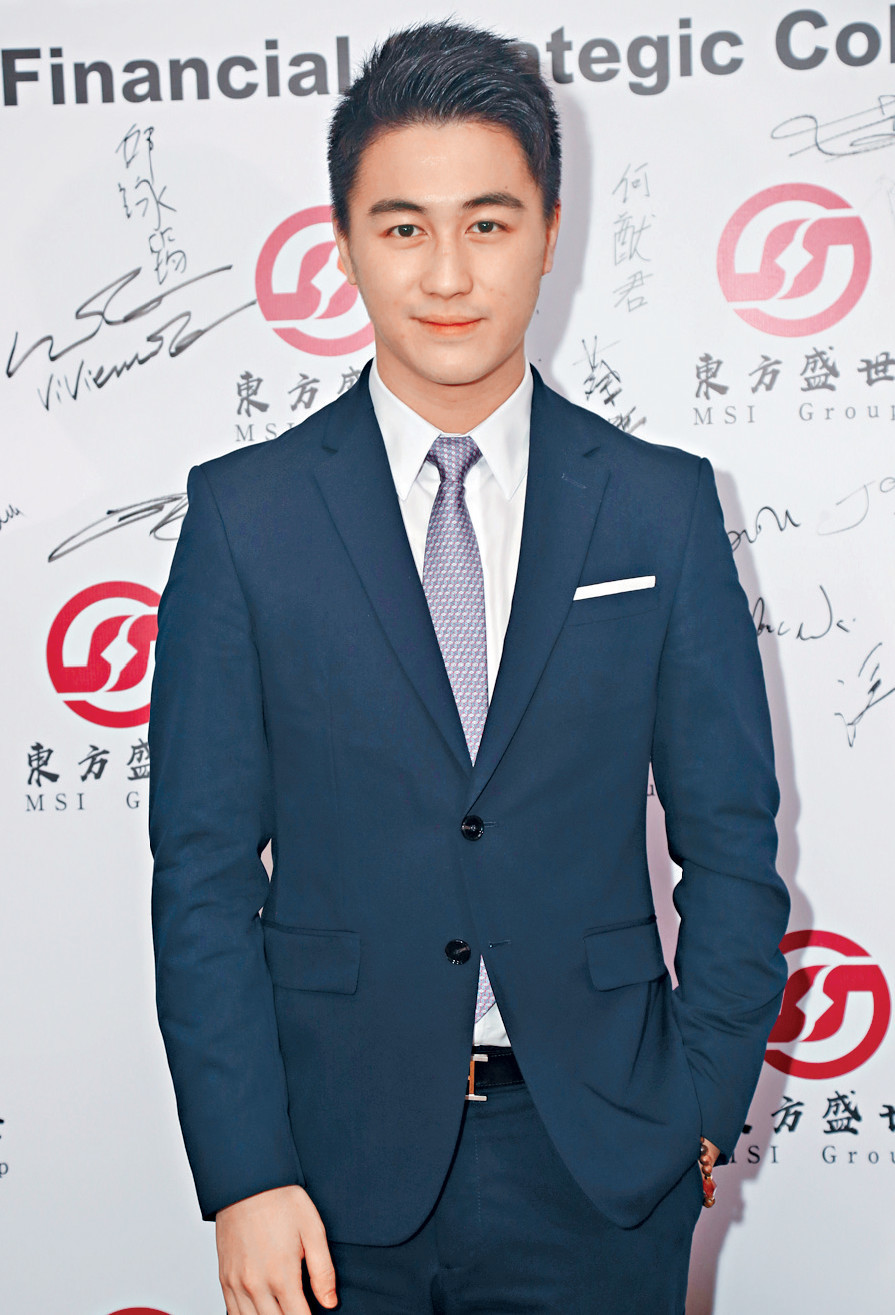 ■何猷君過兩日又要飛返上海陪大肚奚夢瑤。
