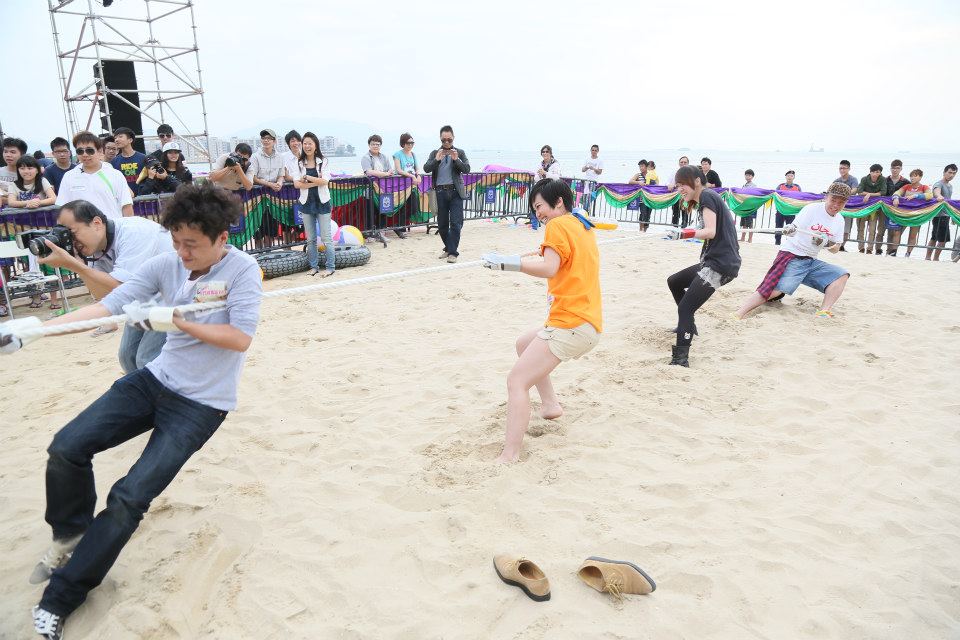 前香港水球队成员在疫下两度筹备「域多利游乐会香港沙滩水球公开赛比赛」。