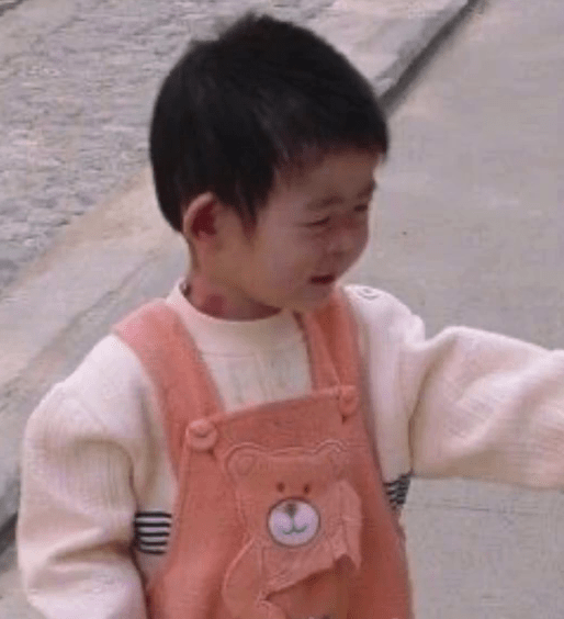 高尚好出生後在ICU住了166天後出院,她右眼失明,被醫生斷言「活不過兩歲」。 高尚好出生後在ICU住了166天後出院,她右眼失明,被醫生斷言「活不過兩歲」。