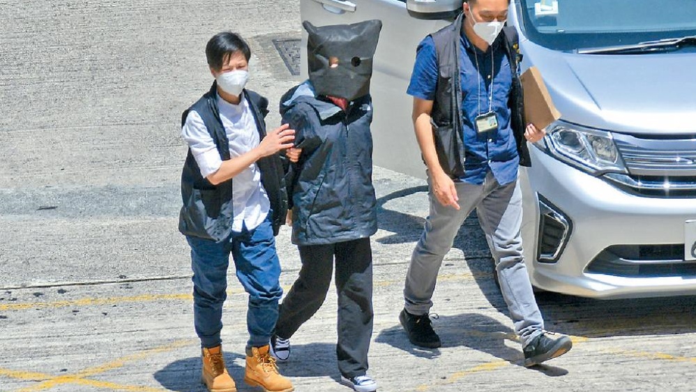 喬映瑜昨天在內地刑滿出獄後轉交本港警方。