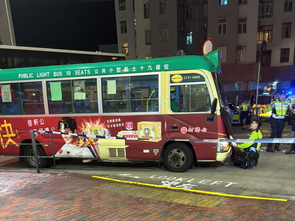 警員在場調查。FB：Edwin Leung@石排灣街坊吹水會