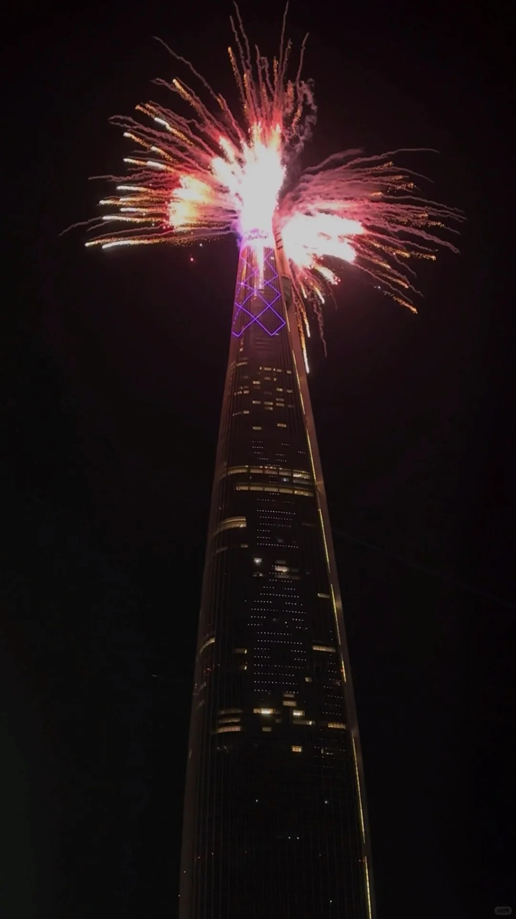 大量中國遊客轉到韓國旅遊慶祝跨年。小紅書 大量中國遊客轉到韓國旅遊慶祝跨年。小紅書