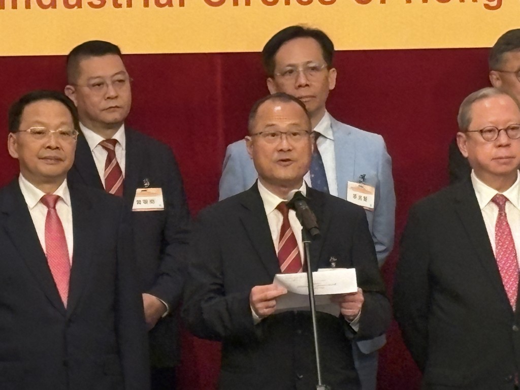 香港中華總商會會長蔡冠深。