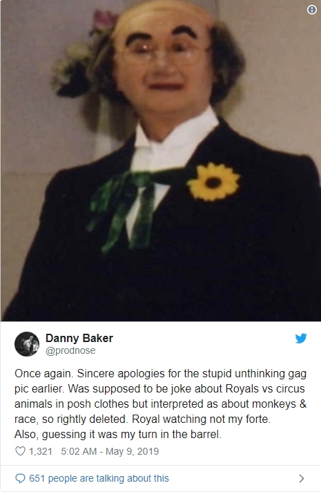 贝克为言论道歉。Twitter