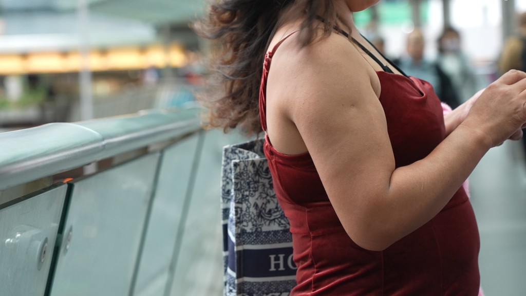 衞生署2020-22年度人口健康調查顯示,本港過半成年人口屬超重甚或肥胖。資料圖片 衞生署2020-22年度人口健康調查顯示,本港過半成年人口屬超重甚或肥胖。資料圖片