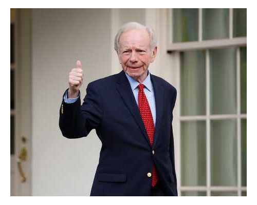 前參議員李柏曼。AP