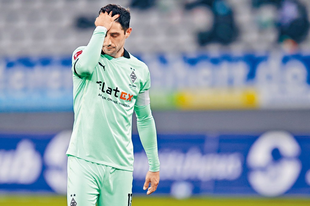 自主帅马高路斯确定来季转投多蒙特后，慕逊加柏（图）的战绩急转直下。