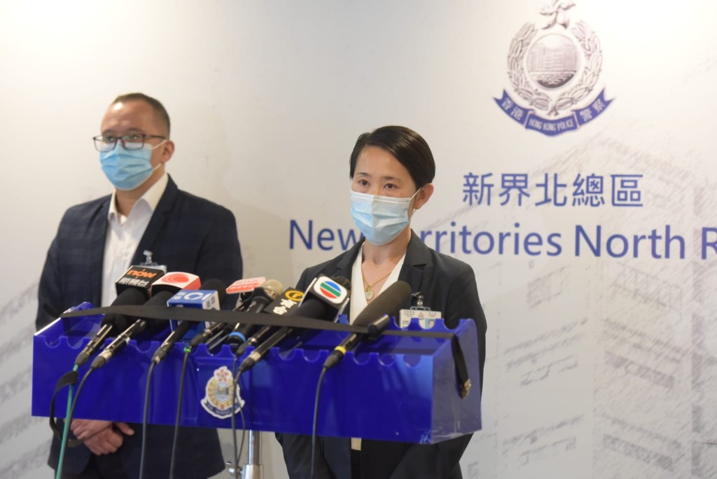 警方交代案情。