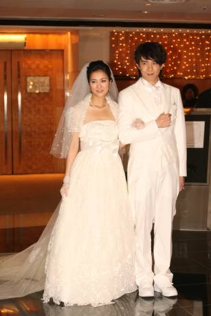 2007年，26歲嘅阿聰奉子成婚，當年還未有事業基礎。