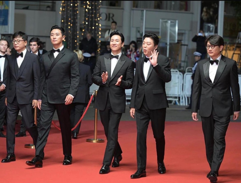 李善均今年中才领军多位韩国演员参加康城电影节。