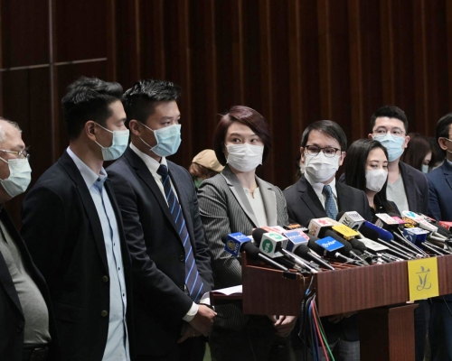 民建聯促政府展現抗疫決心。