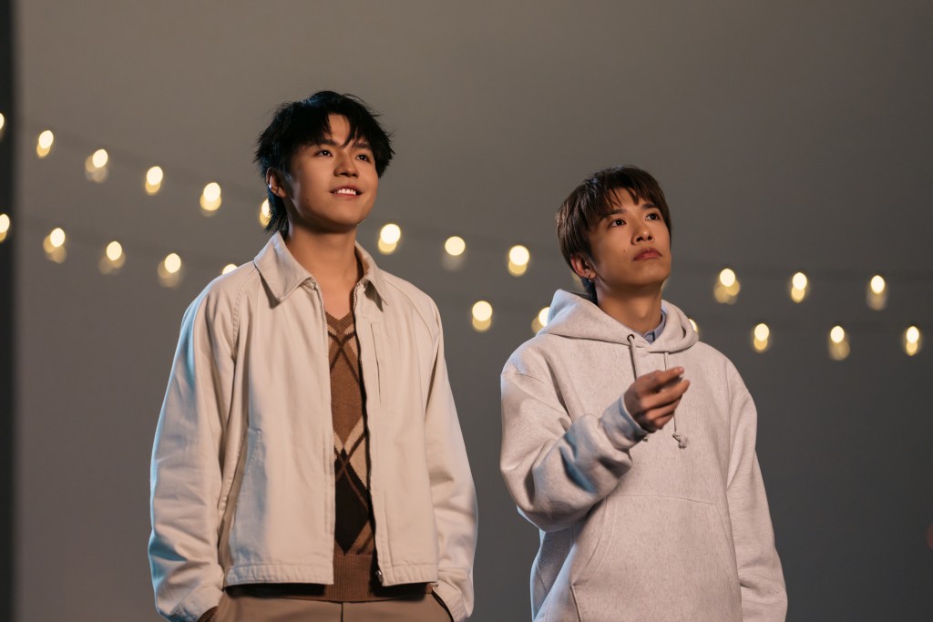 陳卓賢(Ian)與洪嘉豪繼續擔任地球一小時活動大使。(圖片來源:世界自然基金會香港分會) 陳卓賢(Ian)與洪嘉豪繼續擔任地球一小時活動大使。(圖片來源:世界自然基金會香港分會)