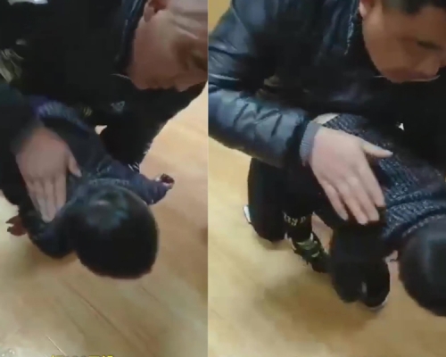幼兒飯後被哽致昏迷, 同學家長用海姆立克法,3分鐘搶回一命。(網圖)
