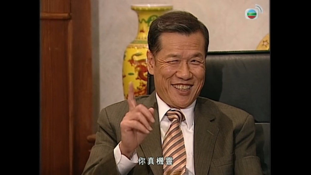 老戏骨刘江在《同事三分亲》饰演郭少芸与江欣燕的父亲，在剧中戏份亦不少。