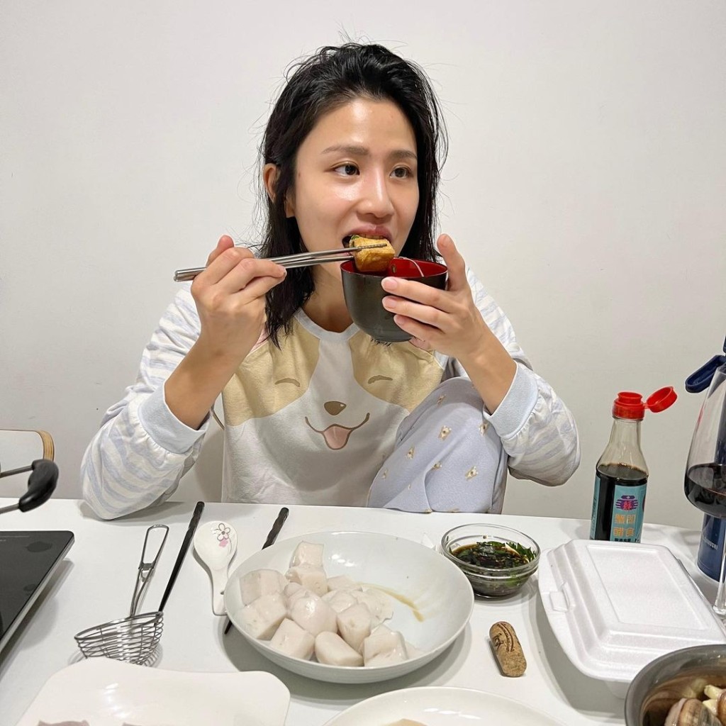 呢個Look都敢放上網,真係需要好大勇氣。