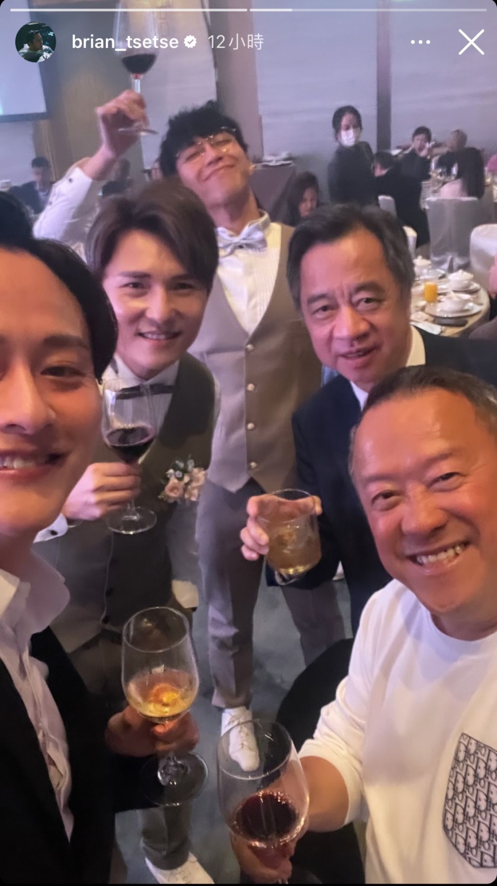 （左起）謝東閔、劉威煌、吳業坤、星夢娛樂集團總裁何麗全、曾志偉。