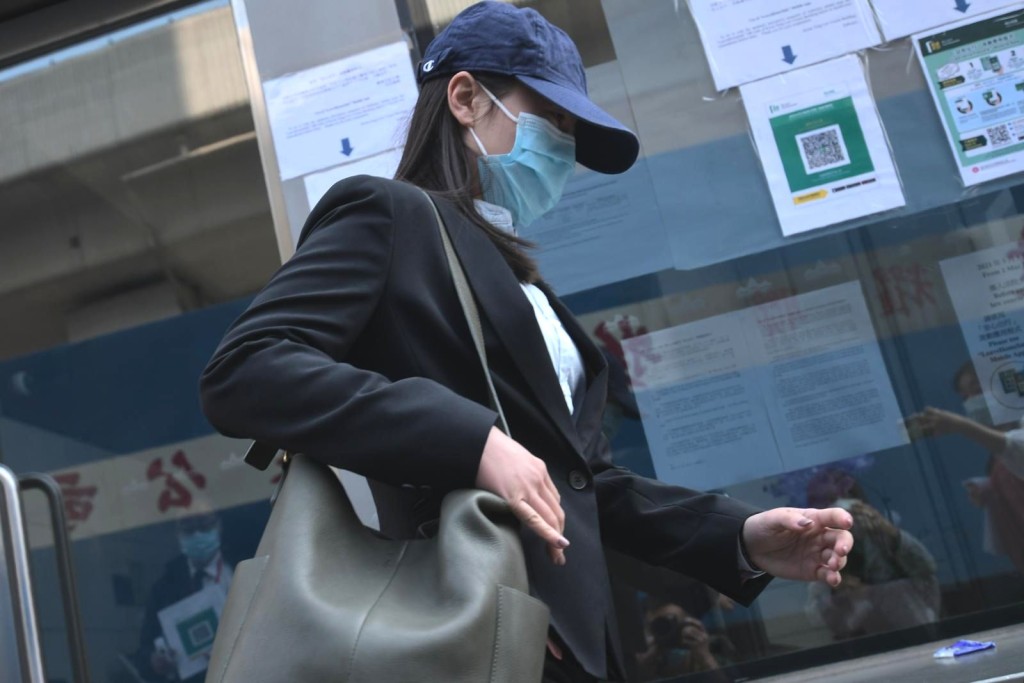 女事主馮嘉茵。