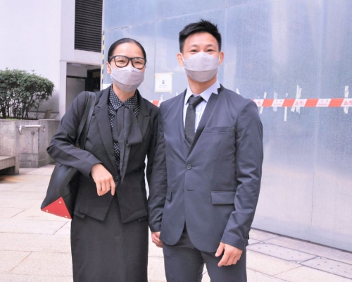 被告湯偉雄(右)及杜依蘭(左)。 資料圖片