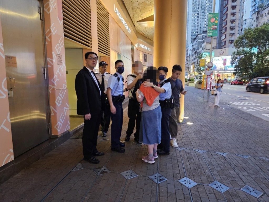 涉案本地男女。