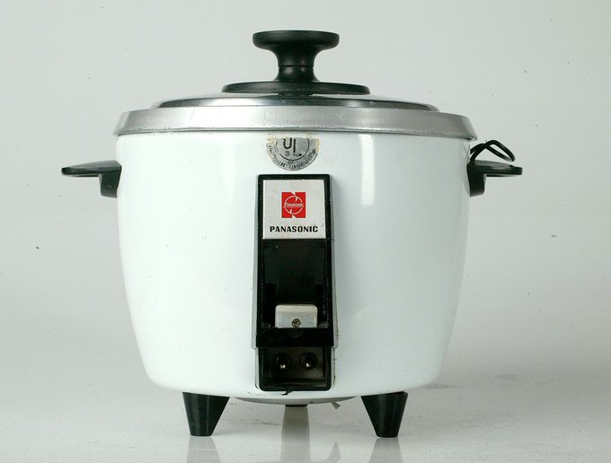 自1956年起，松下在日本國內生產電飯煲。 twitter圖