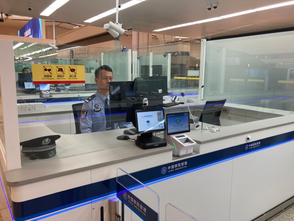 新皇崗口岸將於10月12日正式啟用。 新皇崗口岸將於10月12日正式啟用。