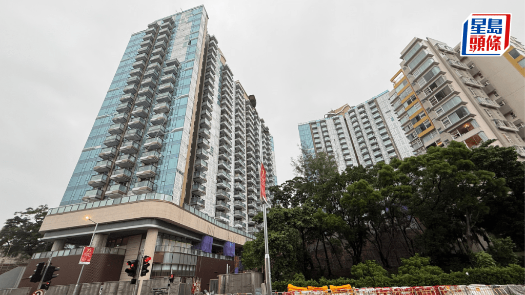 黃金海灣‧珀岸單日沽6伙,天台特色戶造價691萬創新高。