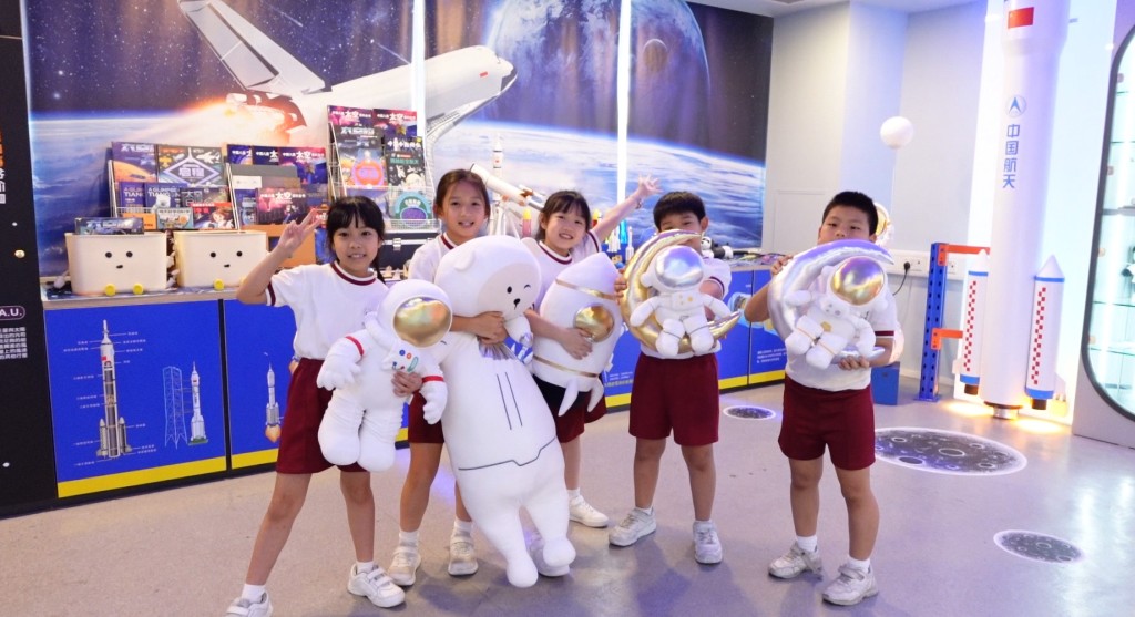 學校的航天室，是學習航天知識的寶庫。（圖片來源：受訪學校提供）