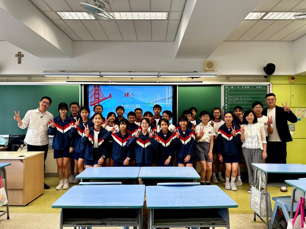 該校課程發展主任尚進又表示,在備課過程中發現,課程能通過生活化方式帶出概念。 該校課程發展主任尚進又表示,在備課過程中發現,課程能通過生活化方式帶出概念。