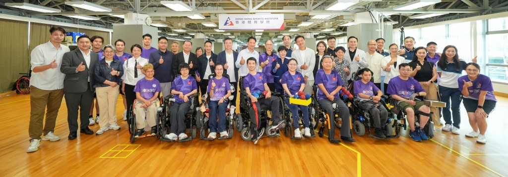 第五届亚洲残疾人运动会 立法会民政及文化体育事务委员会参观港队训练。