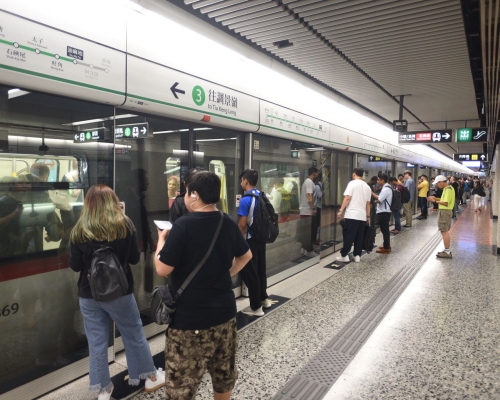 港鐵多個車站關閉。資料圖片