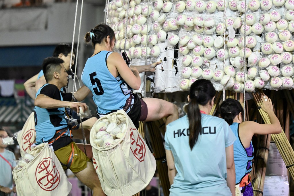 選手須於限時內落地。 選手須於限時內落地。