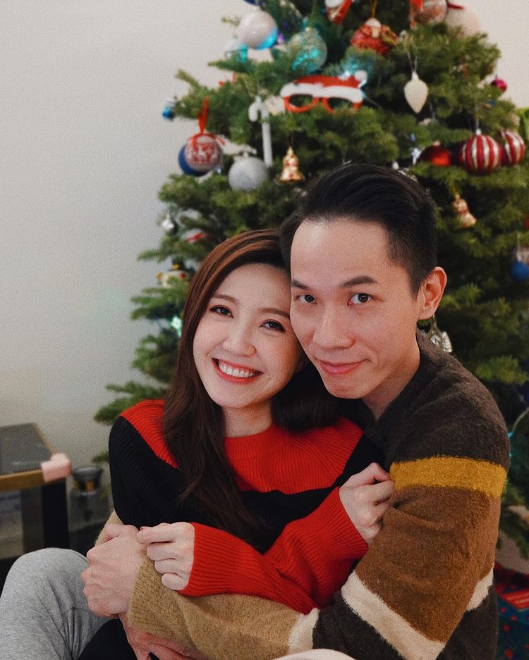 Alex一向都出名錫老婆。