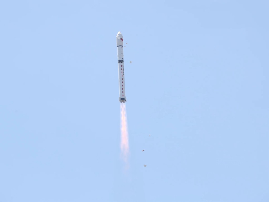 衛星順利進入預定軌道，發射任務獲得圓滿成功，刷新了一箭多星最高紀錄。新華社