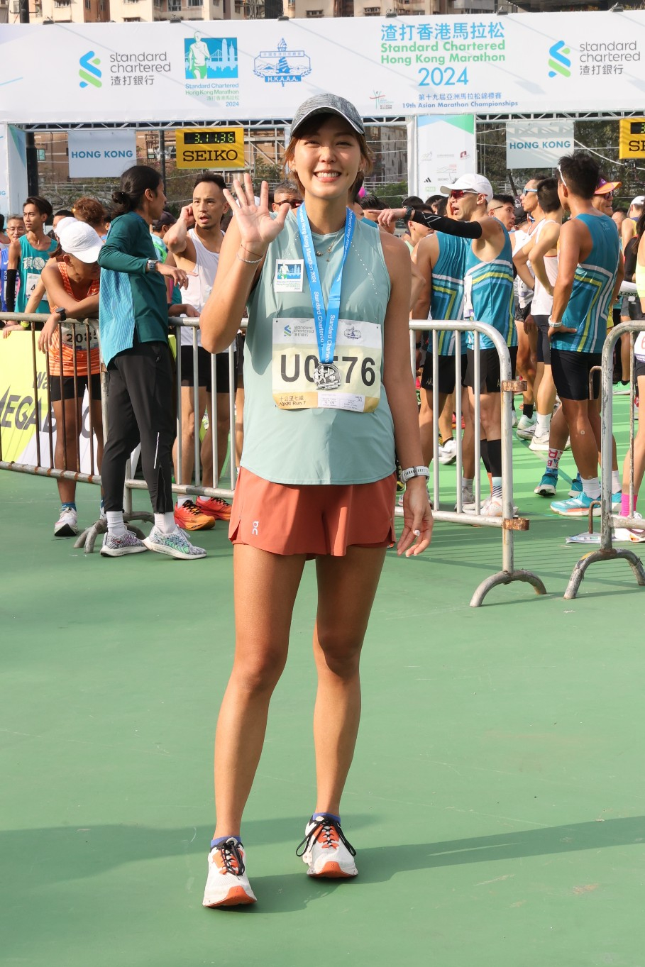 陀B七個月的梁諾妍早前完成10公里馬拉松賽程。