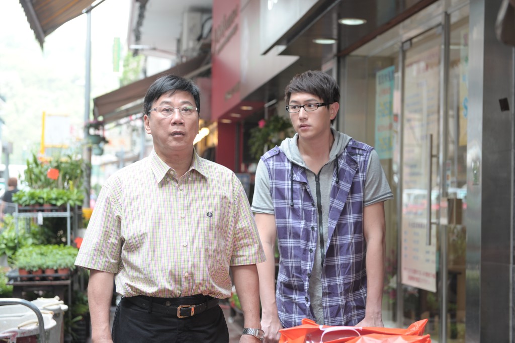 楊思琦遭同劇演員與工作人員欺凌，嫌疑人有《翻叮一族》夏雨、商天娥、陳鍵鋒等。