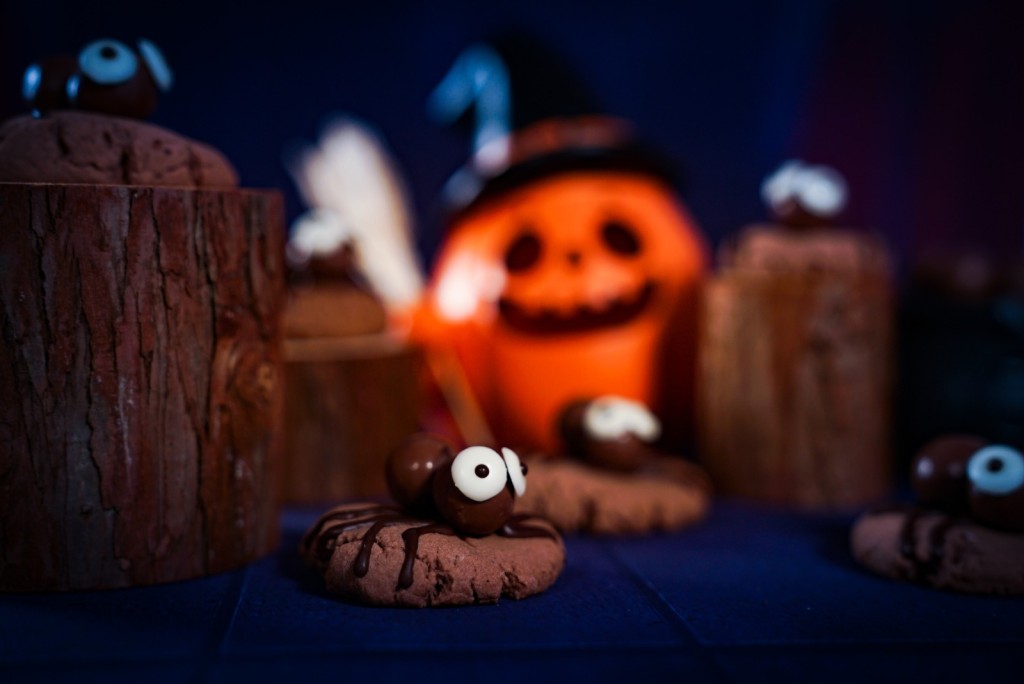 「Harry’s Kitchen哈里小屋」因應萬聖節，推出「蜘蛛曲奇烘焙班」。