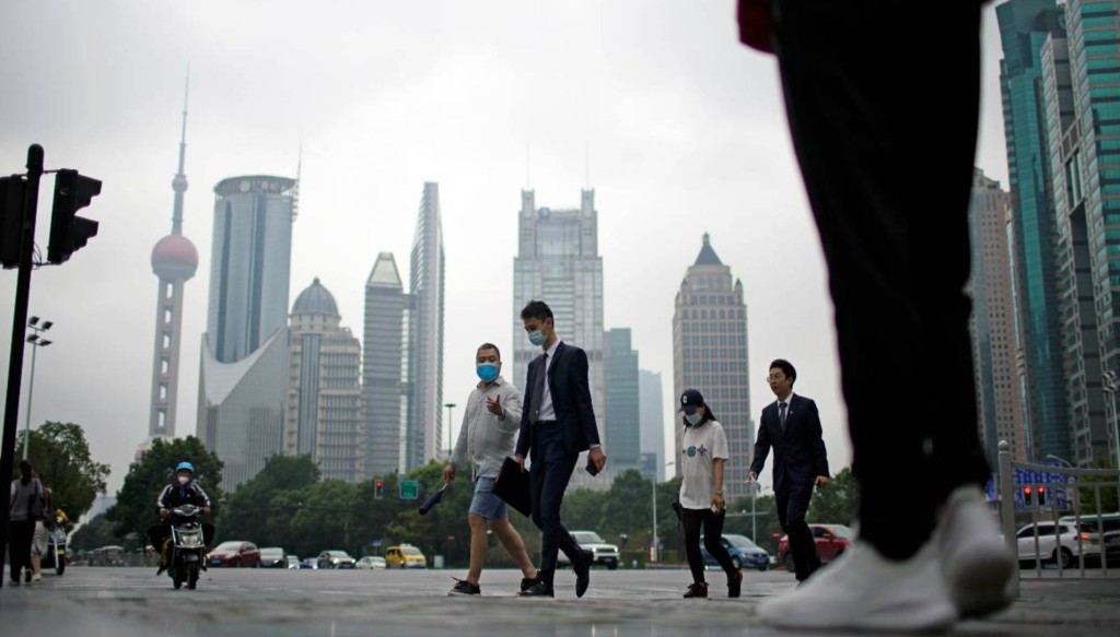 中國城鎮就業人員減842萬。