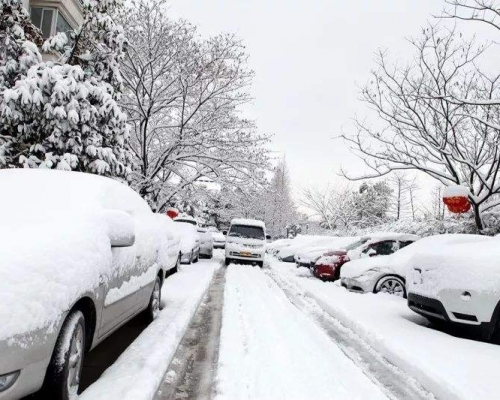 中央氣象台發暴雪橙色預警。(網圖)
