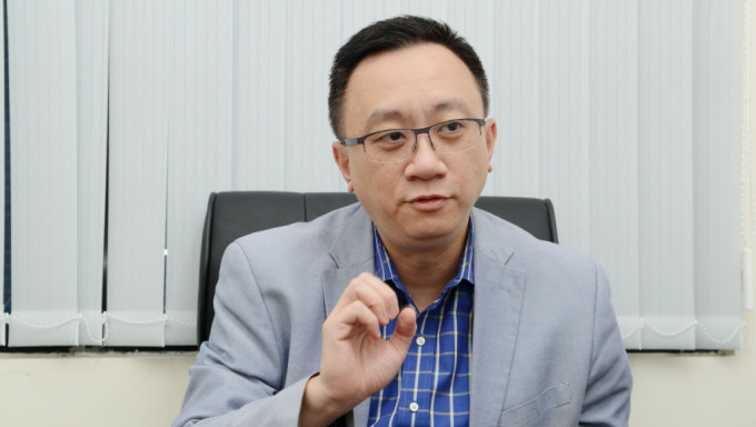 五一黃金周︱落馬洲站日前斷網二維碼失靈 方保僑:網絡訊號分配不均亦是原因