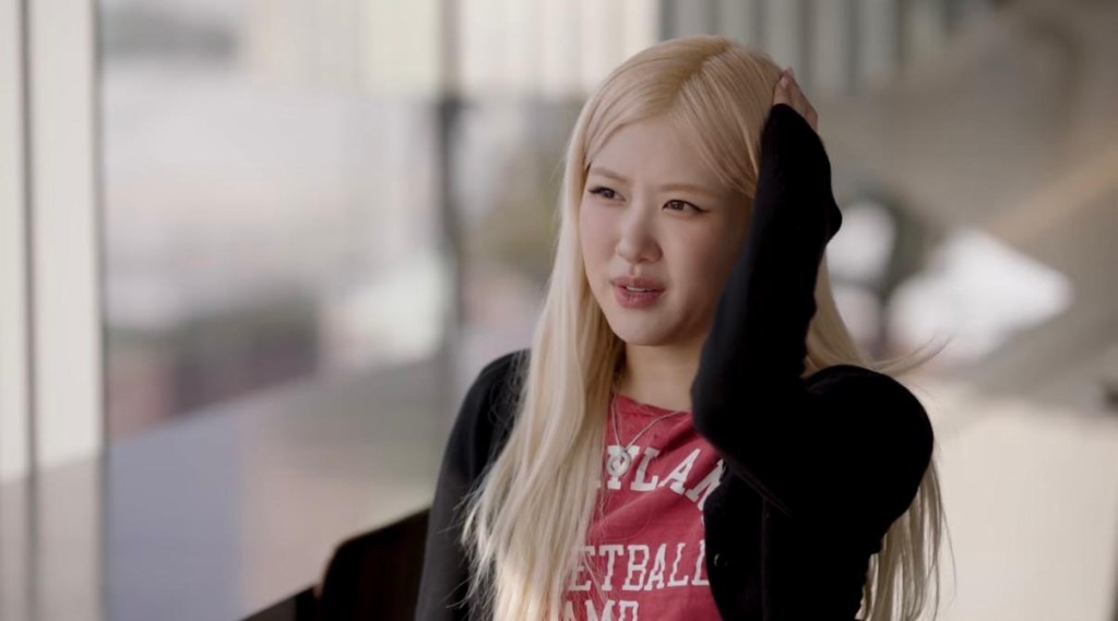 Rosé又提到曾被一名舊愛情感操控。