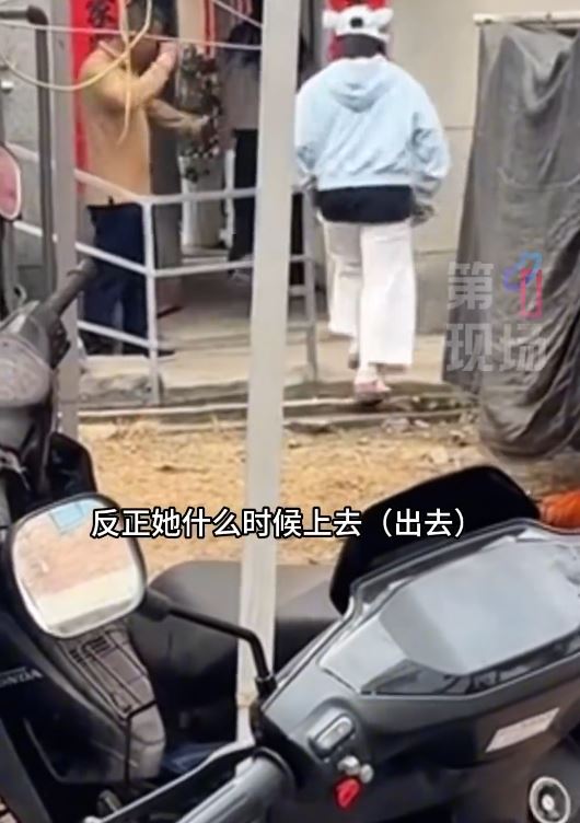 全紅嬋(左)回湛江家過年，再成粉絲追拍焦點。第一現場