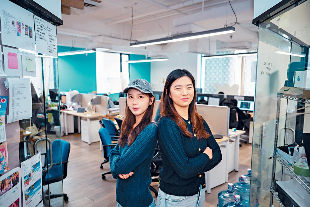 App由香港浸會大學計算機科學四年級生羅宇敏（左），及香港城市大學數據科學三年級生林昭懿（右）共同開發。