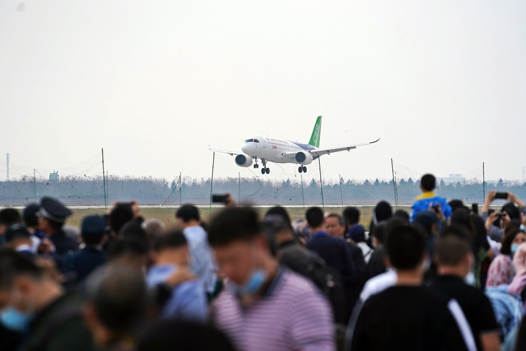 內地國產大型客機C919首之公開飛行。