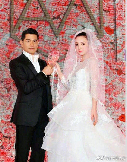 跟城城婚後,升呢做「天王嫂」。