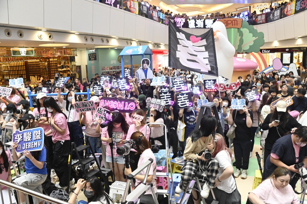 「姜糖」是姜濤強心針。
