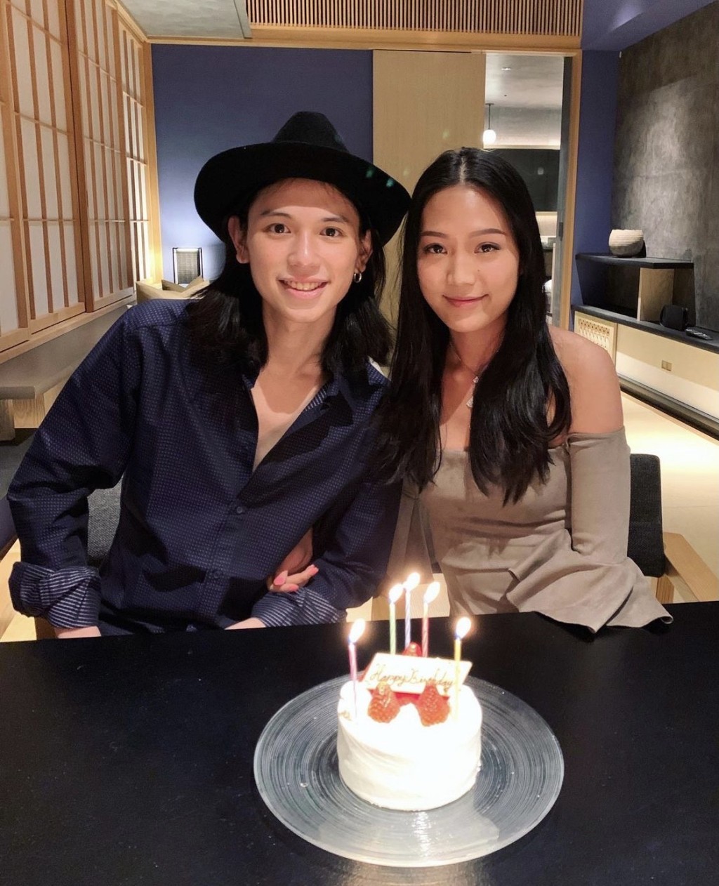 Carpar和女友不時在社交網放閃。