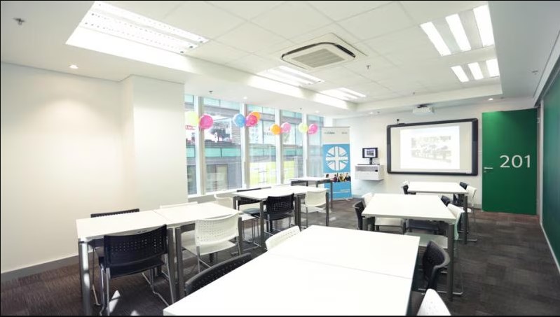中心设有四间专业课室。英国文化协会网站截图 中心设有四间专业课室。英国文化协会网站截图