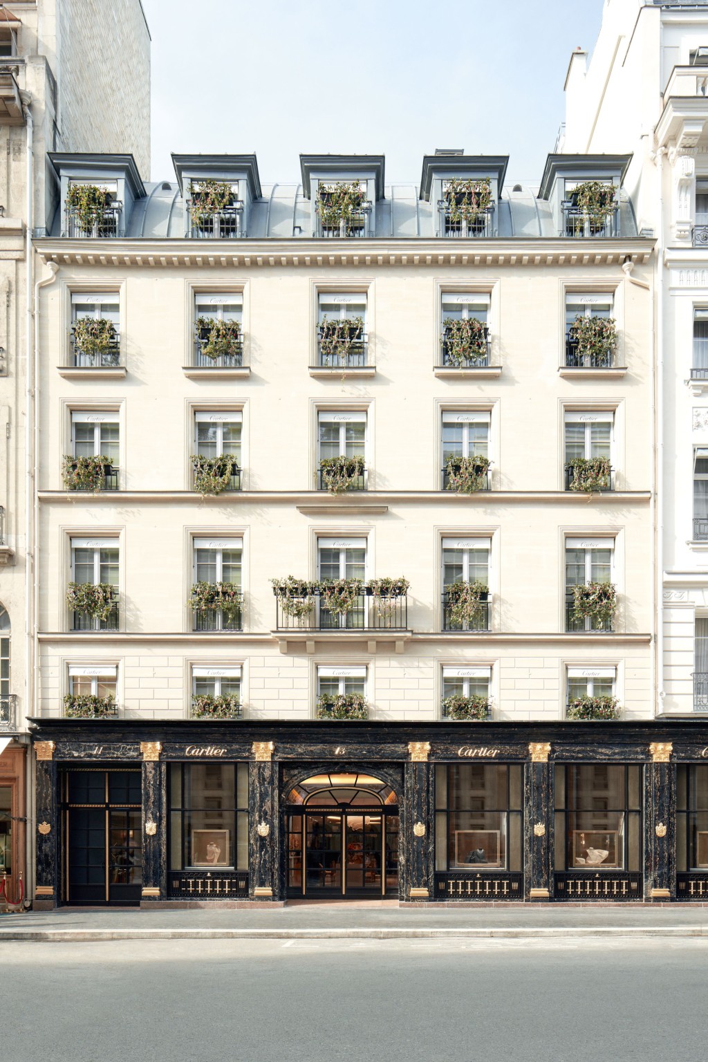 卡地亚圣殿｜卡地亚巴黎和平街十三号换上全新面貌 六层高大楼室内外设计花尽心思