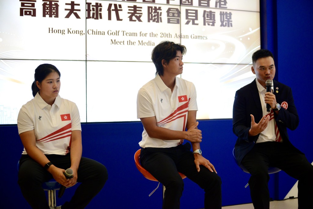 左至右:韓紫琳、許龍一、總教練鄧子鏗。楊功煜攝 左至右:韓紫琳、許龍一、總教練鄧子鏗。楊功煜攝
