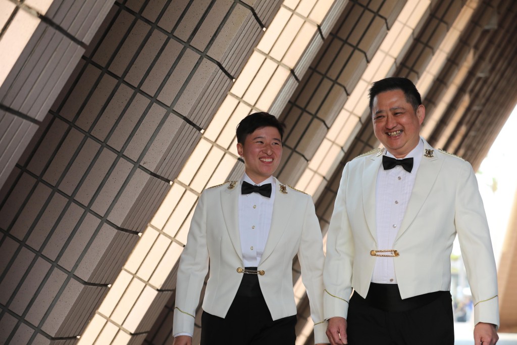 即將接任合唱團主席的黃朗晴(左）延續父親對合唱和警隊的熱誠。